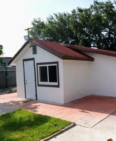 2720 NW 29th Street Miami FL 33142