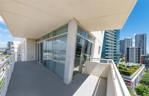 3250 NE 1st Avenue Miami FL 33137