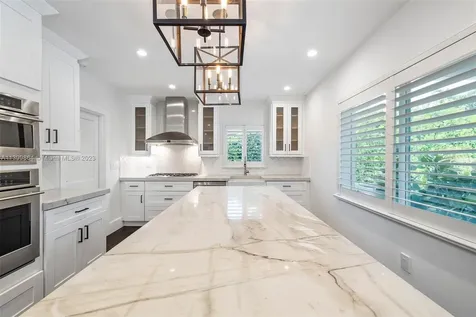 4841 Biltmore Drive Coral Gables FL 33146