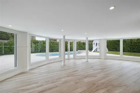 4841 Biltmore Drive Coral Gables FL 33146