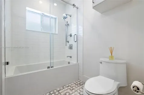 4841 Biltmore Drive Coral Gables FL 33146