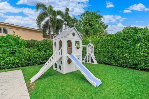4841 Biltmore Drive Coral Gables FL 33146
