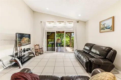 18271 SW 33rd Street Miramar FL 33029