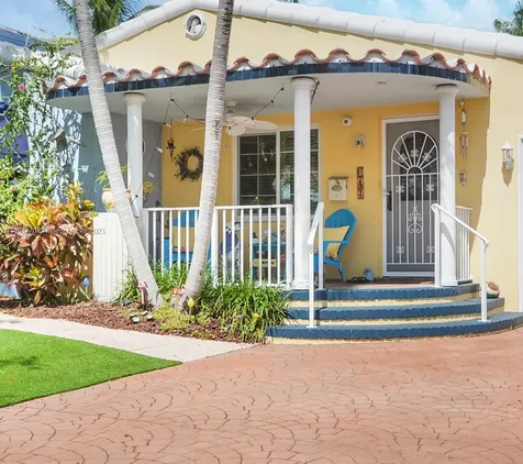 617 N Victoria Park Road Fort Lauderdale FL 33304