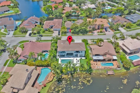 10151 SW 3rd Street Plantation FL 33324