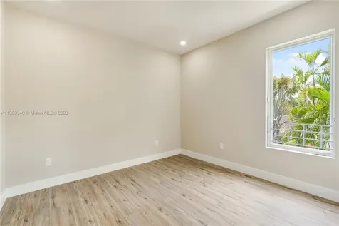 2859 SW 37th Court Miami FL 33134