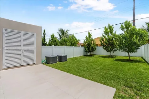 2859 SW 37th Court Miami FL 33134