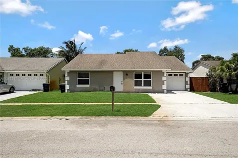 5445 Oakbranch Drive Lake Worth FL 33463