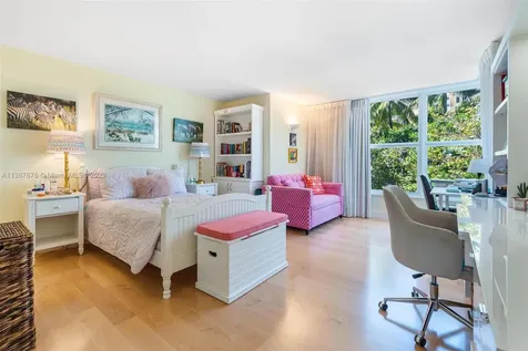 615 Ocean Drive Key Biscayne FL 33149