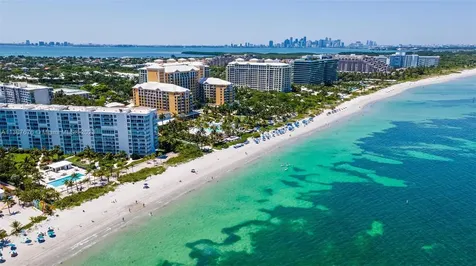 615 Ocean Drive Key Biscayne FL 33149
