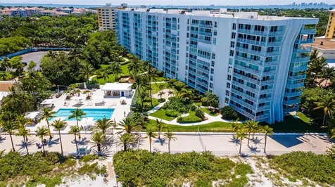 615 Ocean Drive Key Biscayne FL 33149