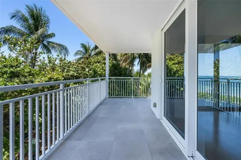 615 Ocean Drive Key Biscayne FL 33149