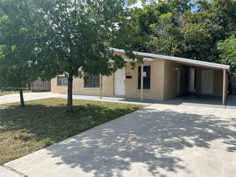 581 NW 21st Court Pompano Beach FL 33060