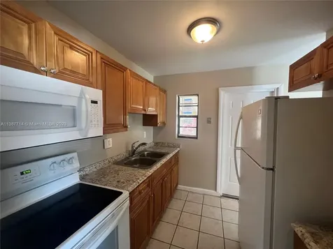 581 NW 21st Court Pompano Beach FL 33060