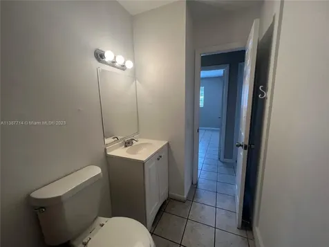 581 NW 21st Court Pompano Beach FL 33060