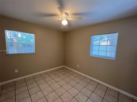 581 NW 21st Court Pompano Beach FL 33060