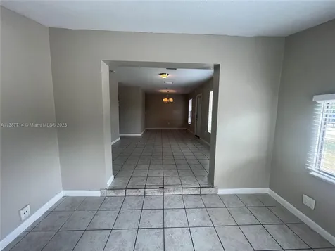 581 NW 21st Court Pompano Beach FL 33060