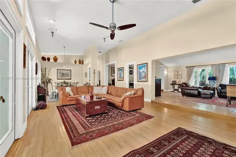12190 Old Cutler Road Pinecrest FL 33156