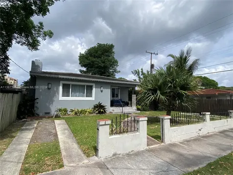 2474 SW 36th Avenue Miami FL 33145