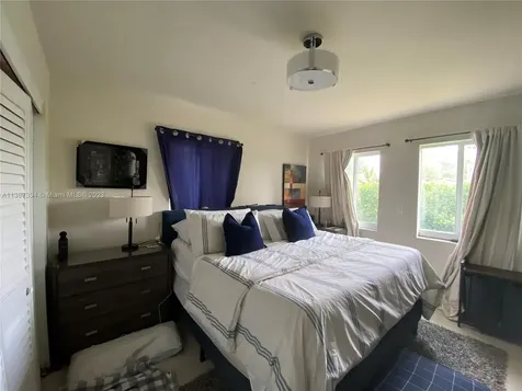 2474 SW 36th Avenue Miami FL 33145