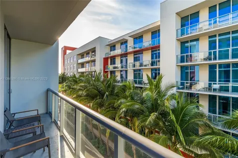 777 N Ocean Drive Hollywood FL 33019
