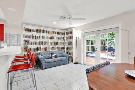 2802 W Trade Avenue Miami FL 33133