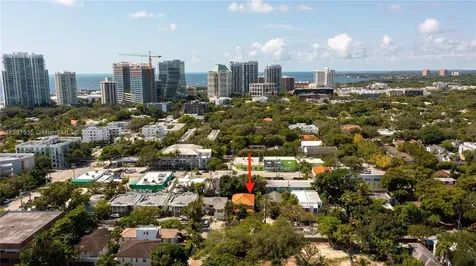 2802 W Trade Avenue Miami FL 33133