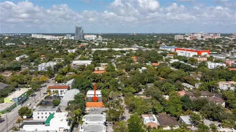 2802 W Trade Avenue Miami FL 33133