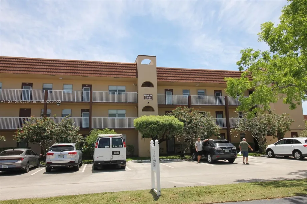 2741 N Pine Island Road Sunrise FL 33322