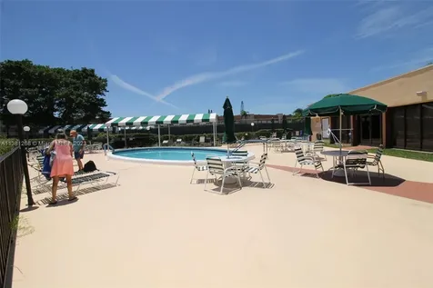 2741 N Pine Island Road Sunrise FL 33322