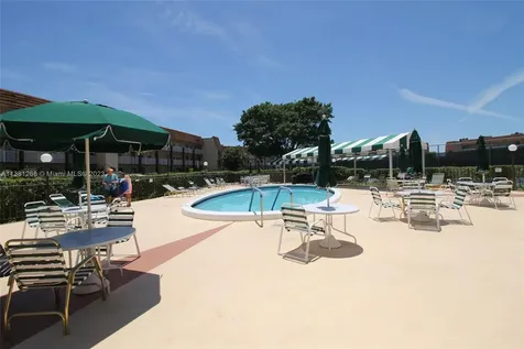 2741 N Pine Island Road Sunrise FL 33322