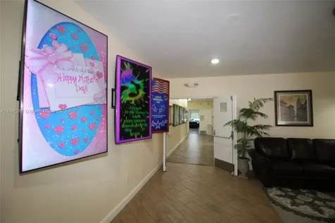 2741 N Pine Island Road Sunrise FL 33322