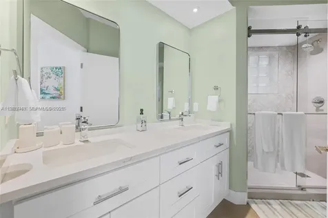 3255 NE 184th Aventura FL 33160