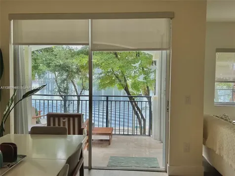 3255 NE 184th Aventura FL 33160