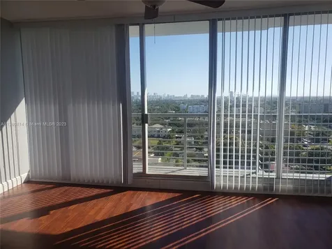 1720 Harrison Street Hollywood FL 33020
