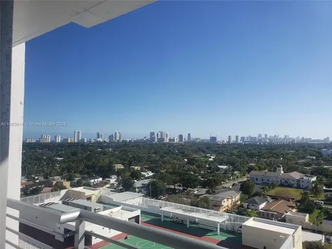 1720 Harrison Street Hollywood FL 33020