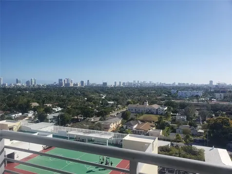 1720 Harrison Street Hollywood FL 33020