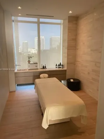 3131 NE 7th Avenue Miami FL 33137