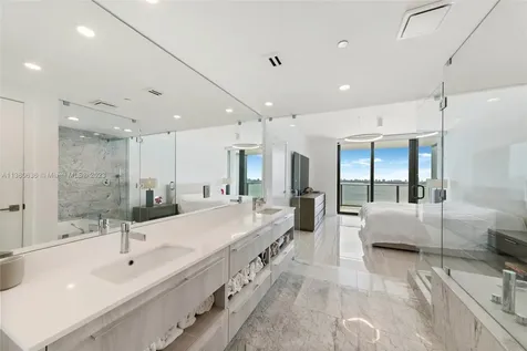 3131 NE 7th Avenue Miami FL 33137