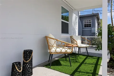 2761 SW 33rd Avenue Miami FL 33133