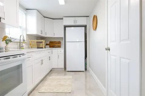2761 SW 33rd Avenue Miami FL 33133