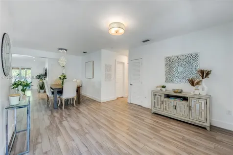 2431 SW 14th Street Miami FL 33145