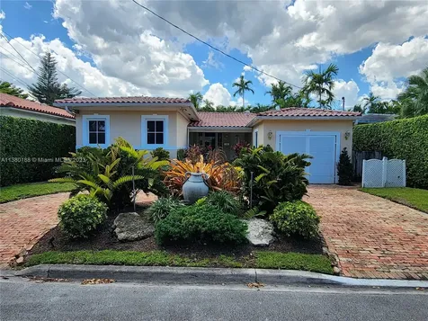 8858 Carlyle Avenue Surfside FL 33154