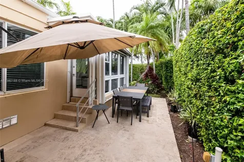 8858 Carlyle Avenue Surfside FL 33154