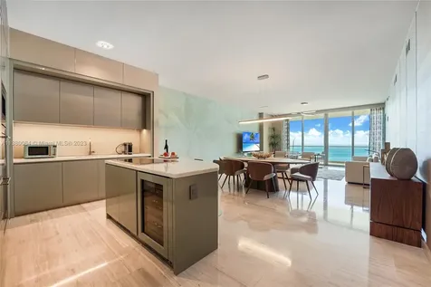 18975 Collins Avenue Sunny Isles Beach FL 33160
