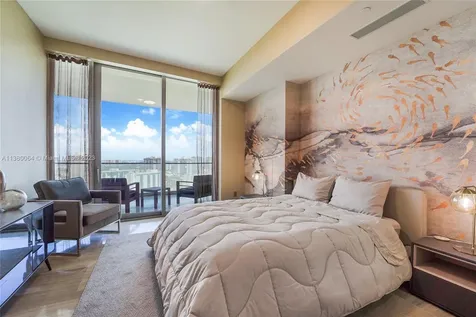 18975 Collins Avenue Sunny Isles Beach FL 33160