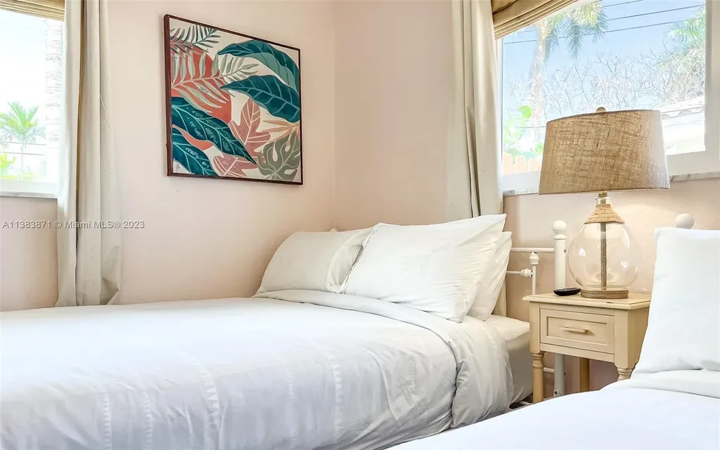 1466 NE 57th Court Fort Lauderdale FL 33334