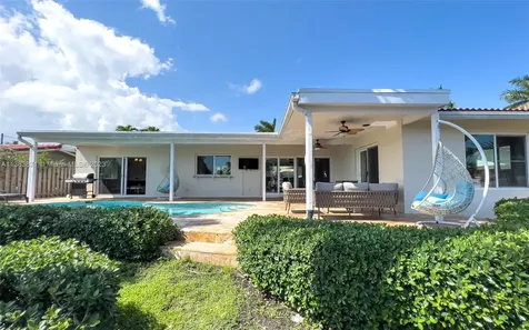 1466 NE 57th Court Fort Lauderdale FL 33334