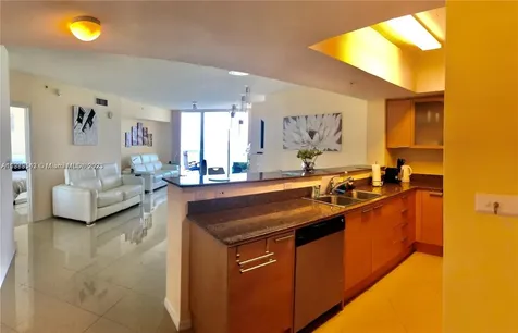 16699 Collins Avenue Sunny Isles Beach FL 33160