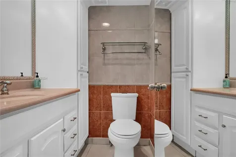 5401 Collins Avenue Miami Beach FL 33140
